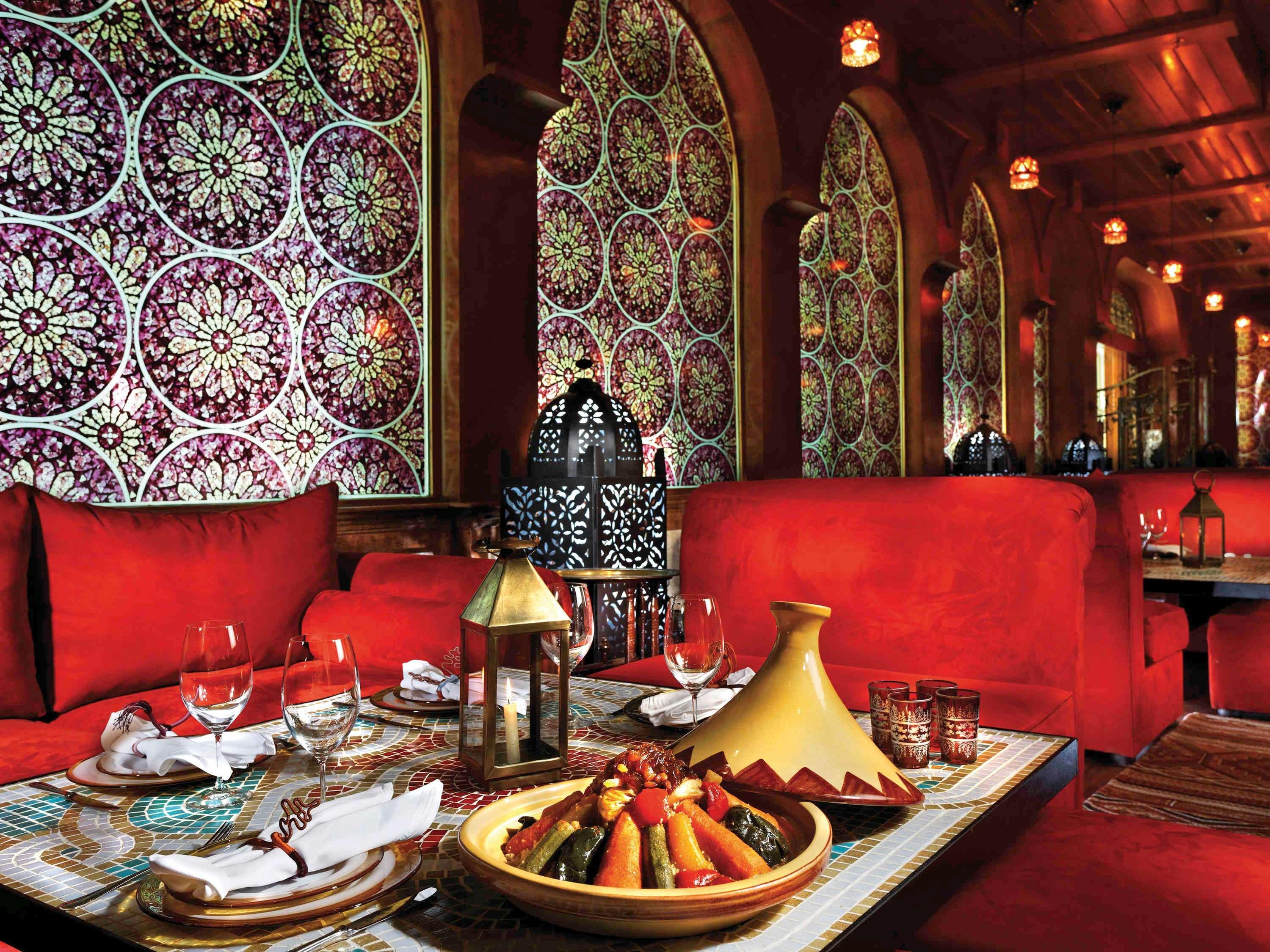 Moevenpick Hotel Cairo - Media City Giza Экстерьер фото Restaurant in Dubai