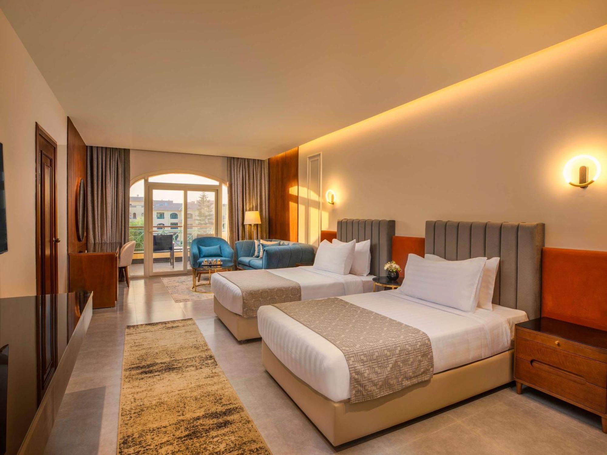 Moevenpick Hotel Cairo - Media City Giza Экстерьер фото Deluxe Room